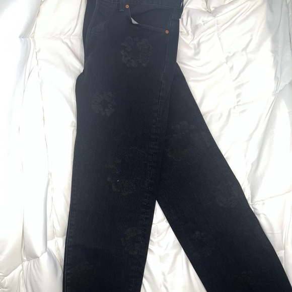 DENIM TEARS MONO WREATH JEANS, ALL BLACK WITH BLACK PRINT - Picture 6 of 7